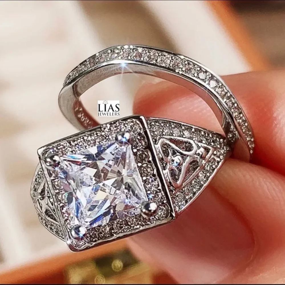 New 18k white gold wedding ring set